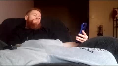 bllg3 online show from 12/17/25, 08:48