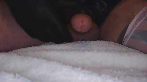 Snapshot of blockster19 chatting on 10/10/25, 12:59 blockster19 online show from 10/10/25, 12:59