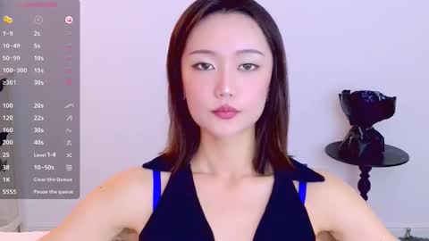 YoYo online show from 12/14/25, 06:08