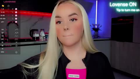 Lana online show from 01/13/25, 03:23