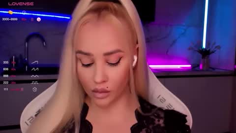 Lana online show from 10/13/25, 02:55