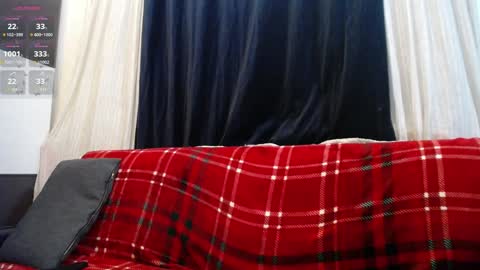 Snapshot of blond_woman chatting on 12/02/24, 03:14 Karina online show from 12/02/24, 03:14