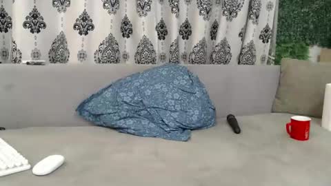 blonddaiana23 online show from 02/03/26, 01:37