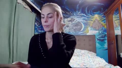 blonde4pasion online show from 11/14/25, 05:00