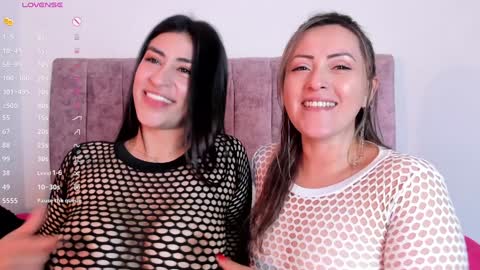 Esperancita and Karina online show from 01/14/25, 01:49