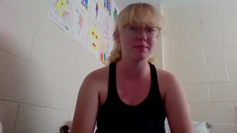 Katie online show from 09/29/25, 12:27