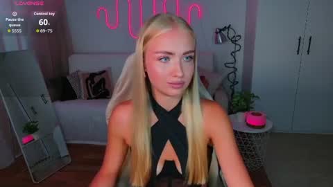 Nessa online show from 06/21/26, 11:02