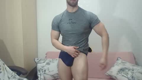Snapshot of blondeagle chatting on 04/10/26, 09:30 Mr Blond online show from 04/10/26, 09:30