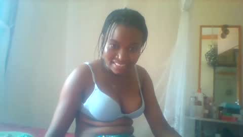 blonde online show from 02/05/25, 01:22