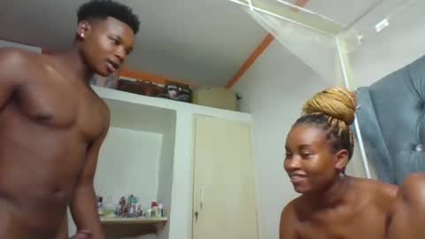 Snapshot of blondebarbiey chatting on 07/16/26, 01:17 blonde online show from 07/16/26, 01:17