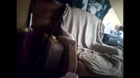 Snapshot of blondebellaaa3 chatting on 03/09/25, 02:10 Gia  online show from 03/09/25, 02:10