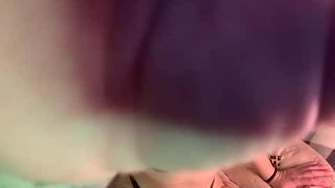 Snapshot of blondebellaaa3 chatting on 10/12/25, 01:59 Gia  online show from 10/12/25, 01:59