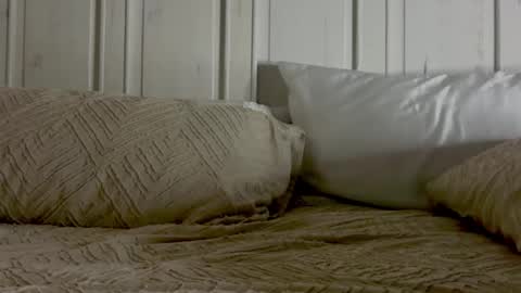 blondechristine99 online show from 12/21/25, 04:36