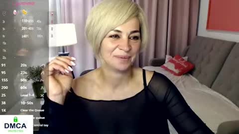 Snapshot of blondemommy_77 chatting on 07/12/26, 03:58 Lola online show from 07/12/26, 03:58