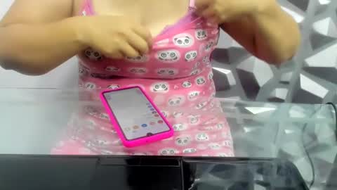 Blondie online show from 10/25/25, 12:34