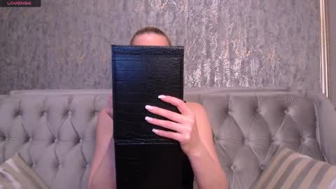 Snapshot of blondiestarxxx chatting on 03/30/26, 11:50 Helen online show from 03/30/26, 11:50