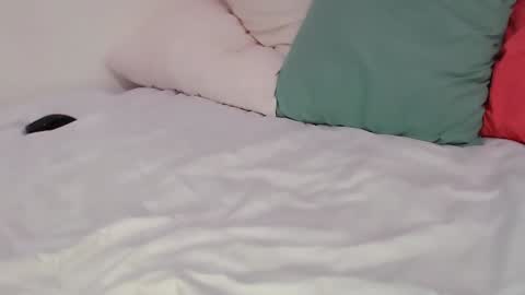 Sasha online show from 12/25/24, 10:17