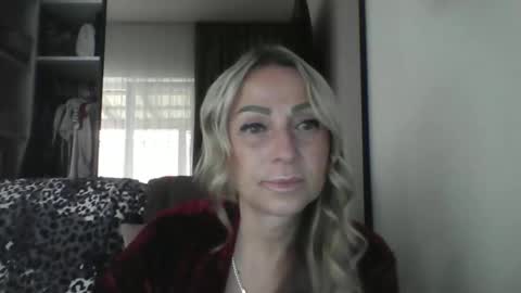 Iren online show from 09/13/25, 09:20