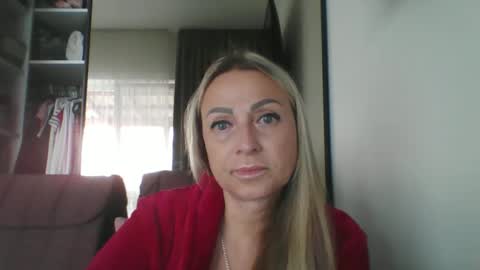 Iren online show from 09/19/25, 09:43