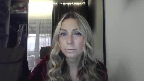 Iren online show from 09/30/25, 07:57