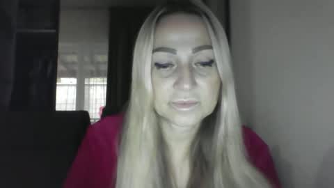 Iren online show from 10/11/25, 02:37