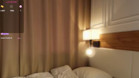 Snapshot of blondoll chatting on 04/20/26, 01:19 blondoll online show from 04/20/26, 01:19