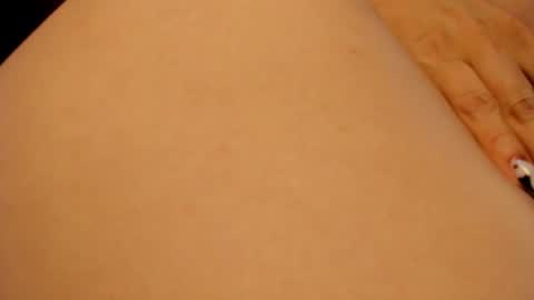 Snapshot of blondy_blows69 chatting on 04/21/26, 01:53 Isis online show from 04/21/26, 01:53
