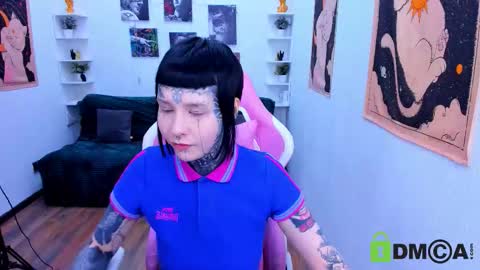 Mary online show from 02/02/26, 10:47