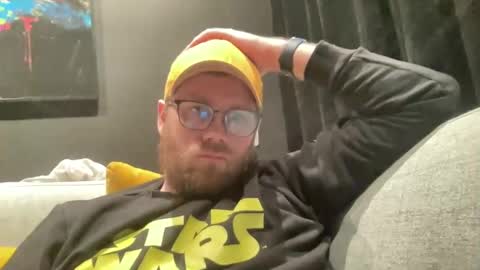 Thomas online show from 12/29/24, 04:51