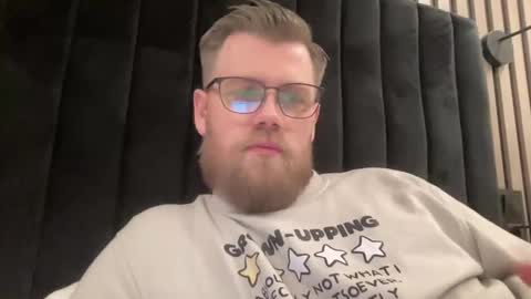 Thomas online show from 01/31/25, 01:56