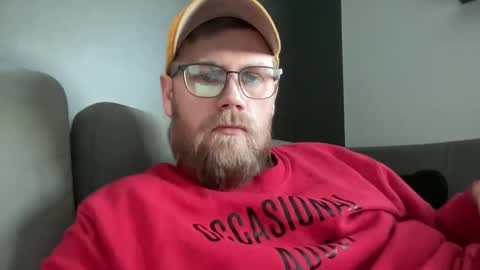 Thomas online show from 02/11/25, 02:35