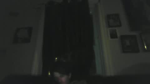 Snapshot of blowme19866 chatting on 02/14/25, 03:22 blowme19866 online show from 02/14/25, 03:22