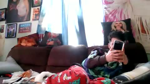 Snapshot of blowme19866 chatting on 02/21/26, 06:53 blowme19866 online show from 02/21/26, 06:53