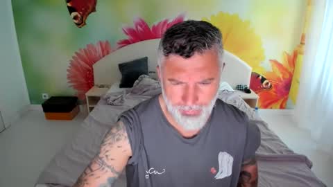 Nico online show from 11/10/25, 08:35