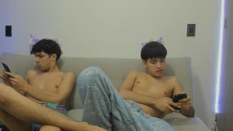 Snapshot of blue_baby20 chatting on 04/29/26, 07:34 Blue online show from 04/29/26, 07:34