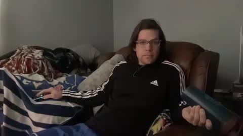 Snapshot of blue_eyed_boy2 chatting on 03/01/25, 05:05 blue_eyed_boy2 online show from 03/01/25, 05:05