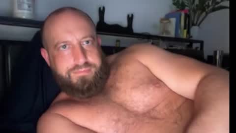 blue_eyes247 online show from 06/12/26, 06:45