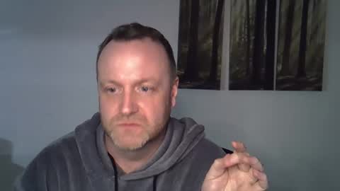 Snapshot of blue_eyes_paul chatting on 04/06/26, 04:46 blue_eyes_paul online show from 04/06/26, 04:46