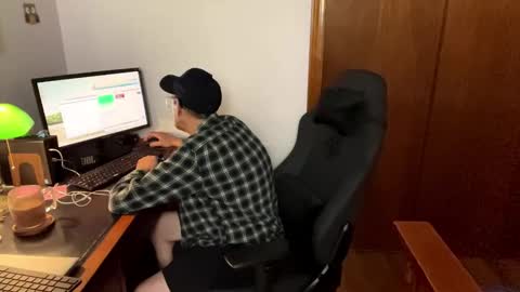 Snapshot of blue_meanie_13 chatting on 09/14/25, 06:23 Blue Meanie online show from 09/14/25, 06:23