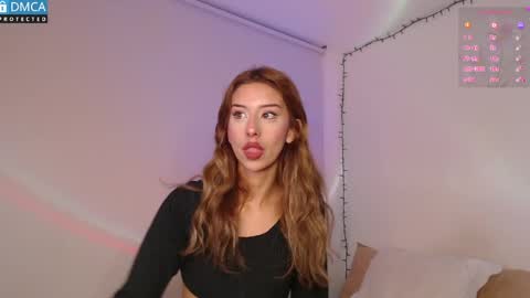 Snapshot of blue_nebula chatting on 04/21/26, 02:51 Blue online show from 04/21/26, 02:51