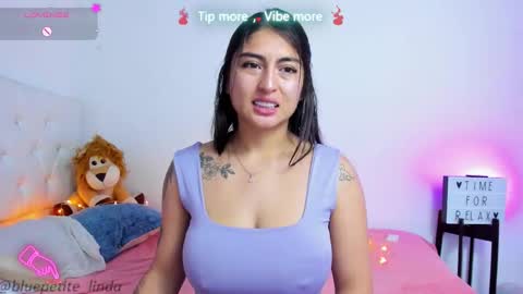 Linda  online show from 03/18/26, 04:32