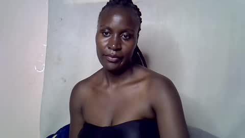 blue_savagee online show from 11/08/25, 08:47