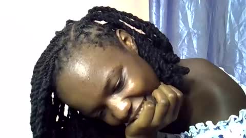 blue_savagee online show from 11/19/25, 05:40