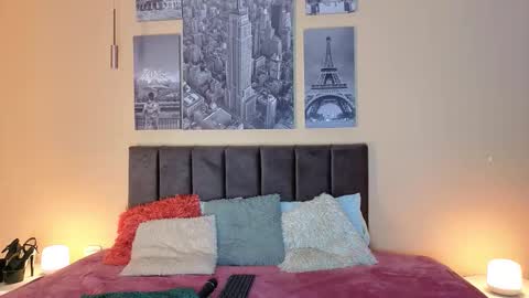 blue_sixx online show from 11/02/25, 10:12