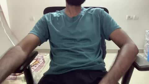 blue_streak3290 online show from 01/04/25, 05:58