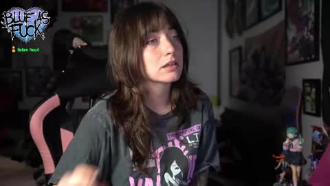 Snapshot of blueasfuck chatting on 09/10/25, 02:55 Blue online show from 09/10/25, 02:55