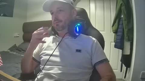 bluebirdflame1 online show from 12/30/24, 01:26