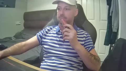 bluebirdflame1 online show from 02/13/25, 06:41