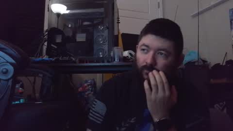 Snapshot of bluecollar117 chatting on 02/25/26, 09:19 bluecollar117 online show from 02/25/26, 09:19