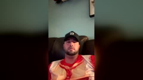 Snapshot of bluecotton chatting on 12/23/25, 04:10 bluecotton online show from 12/23/25, 04:10